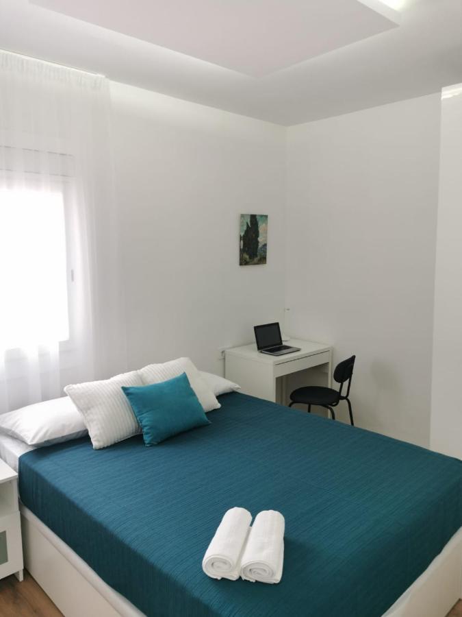 Atico Apartment Terrassa Exterior photo